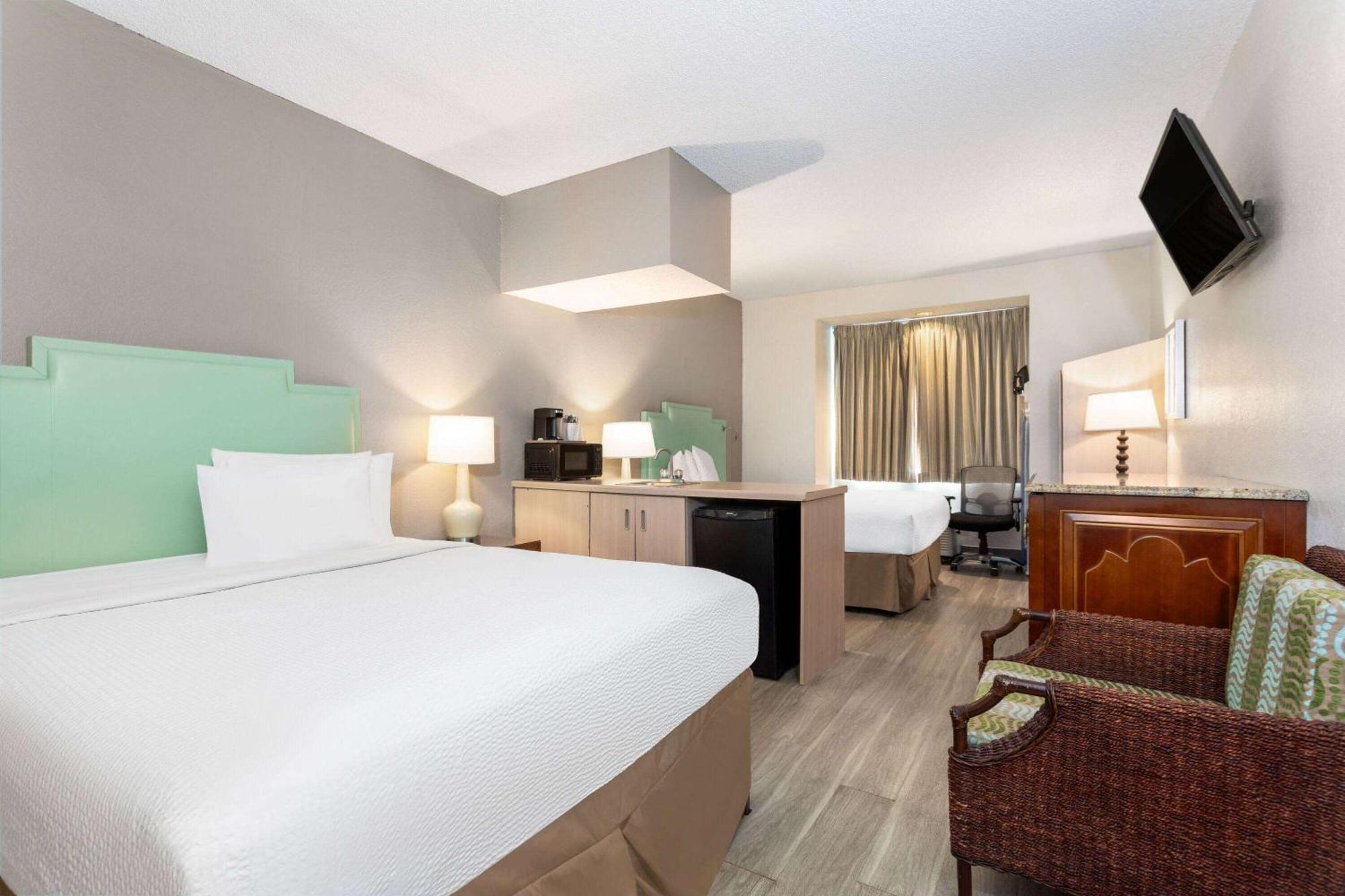 Baymont By Wyndham Orlando-International Dr-Universal Blvd エクステリア 写真