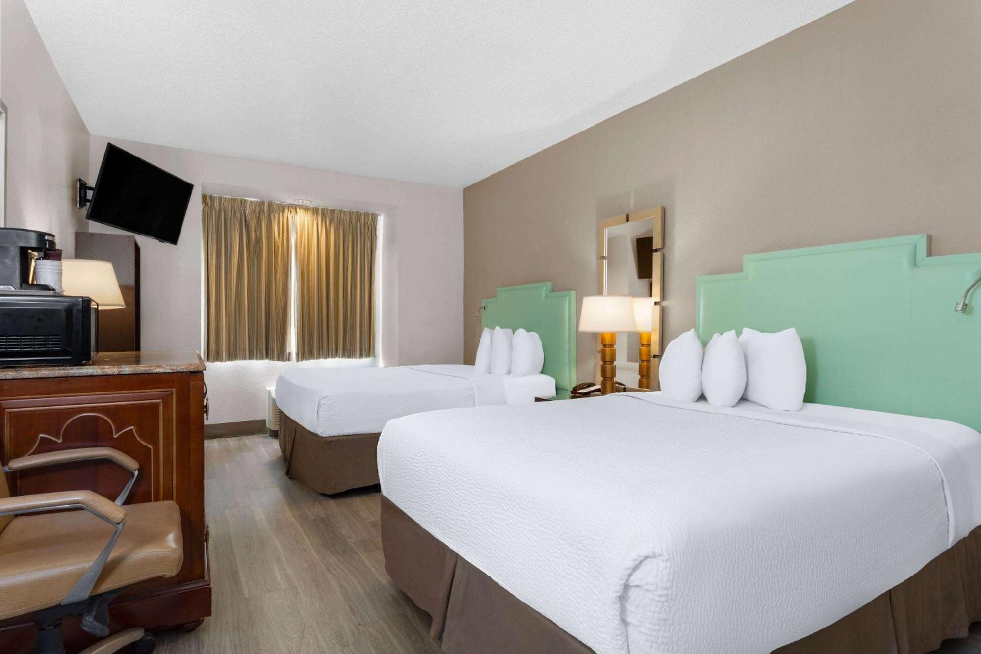 Baymont By Wyndham Orlando-International Dr-Universal Blvd エクステリア 写真