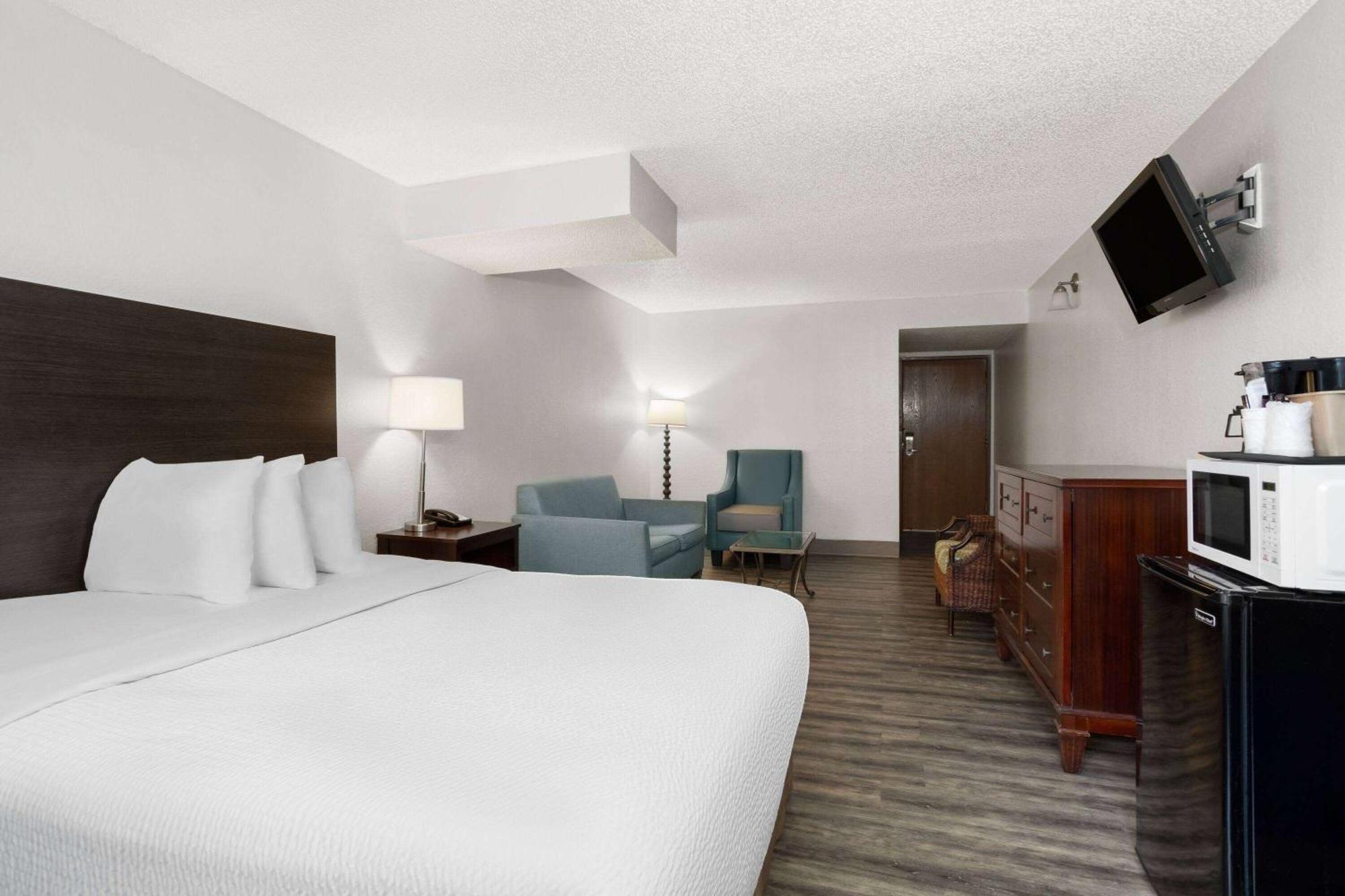 Baymont By Wyndham Orlando-International Dr-Universal Blvd エクステリア 写真